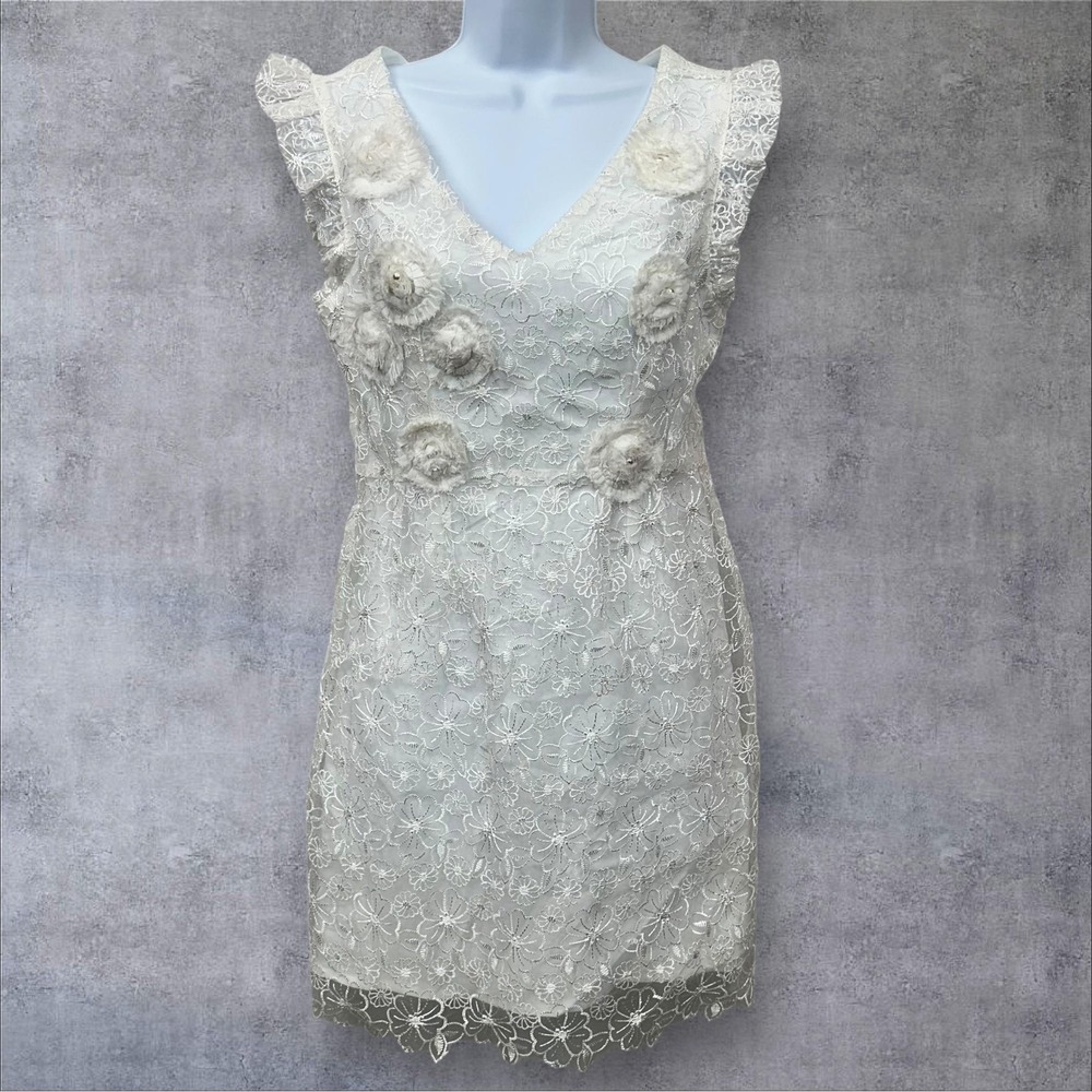 NWT GiGi Generation Dress Womens XL White Lace 3D Flower Applique Party Cocktail